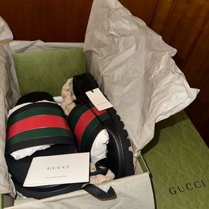 Gucci sandals size 10